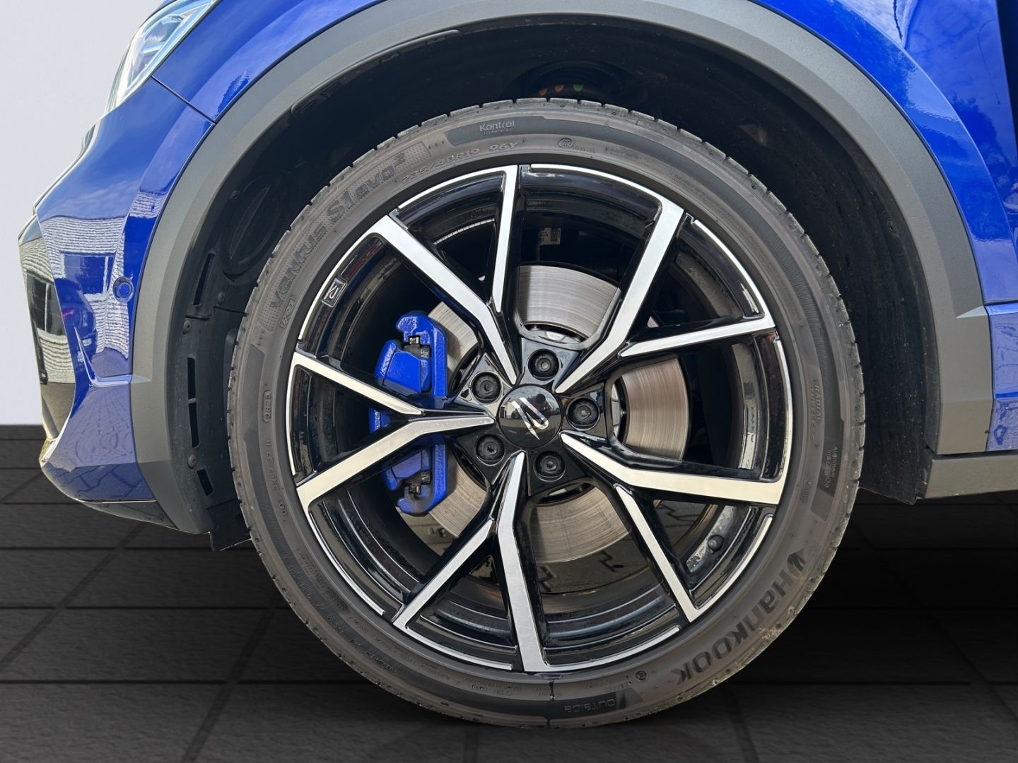 T-Roc R 2.0l TSI 4MOTION DSG El. Panodach Navi L