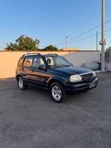 Suzuki Grand Vitara 2.0i 16V cat S.W. - gebrauchte Suzuki Grand Vitara aus dem Jahr 2004