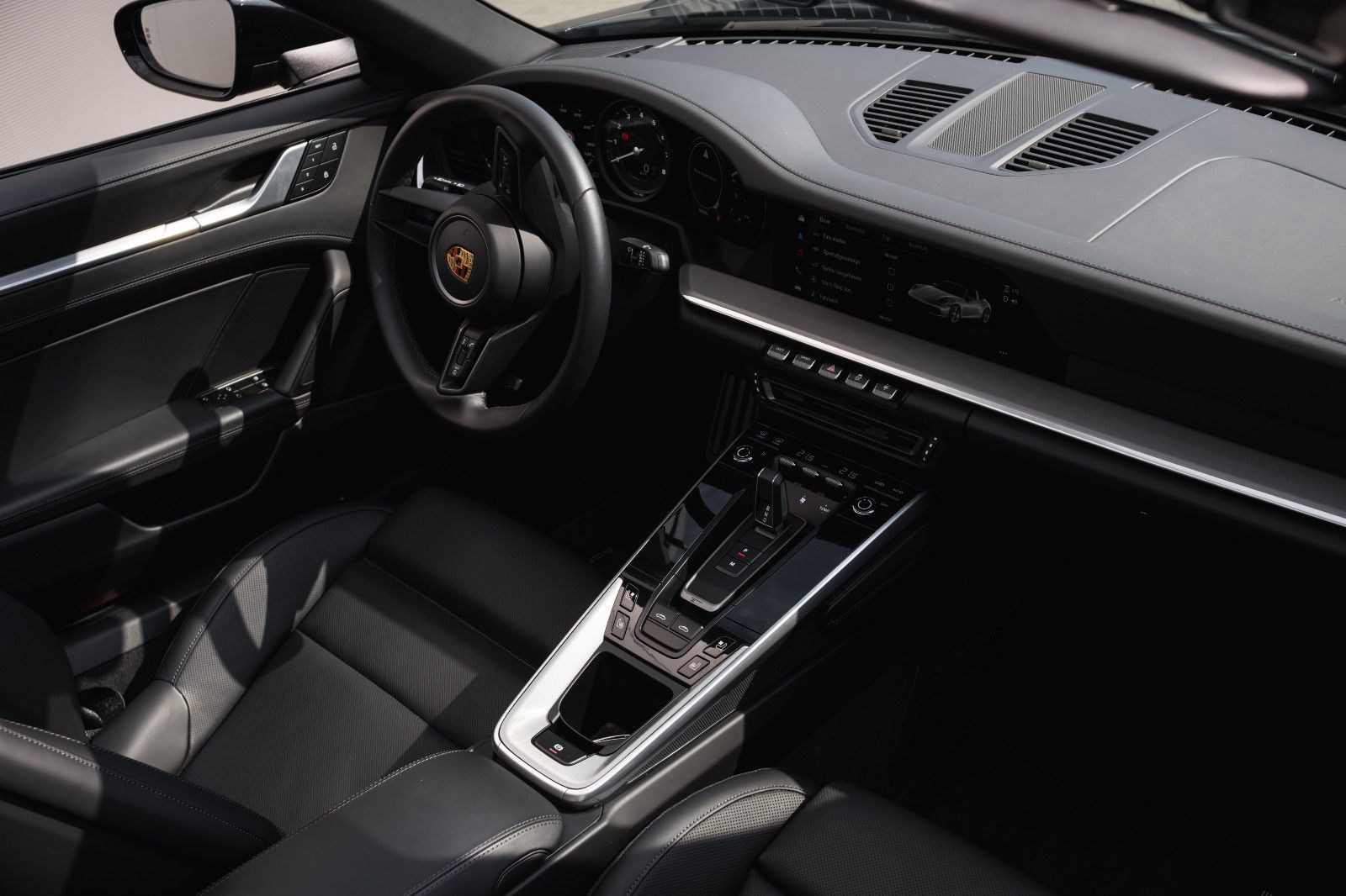 Fahrzeugabbildung Porsche 992/911 Targa 4-Lift-LED-Approved-BOSE