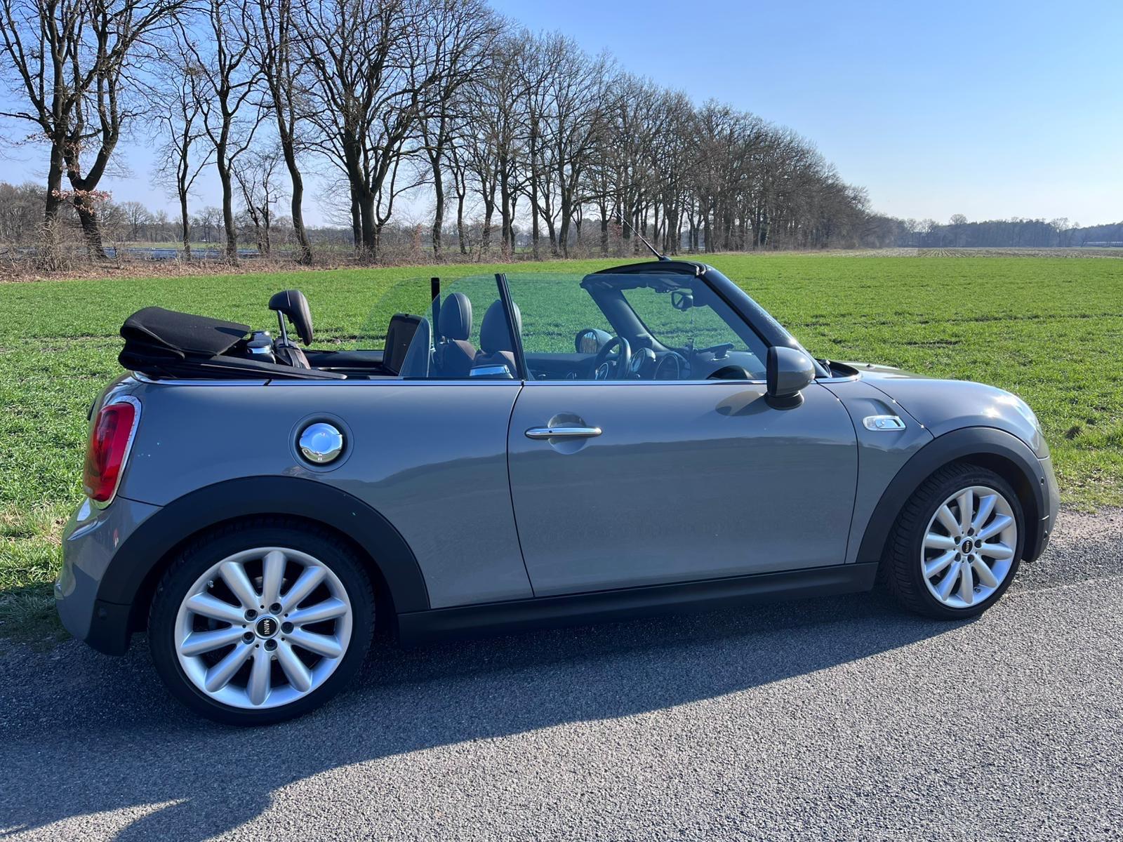 MINI Cooper S Cabrio Cooper S JCW