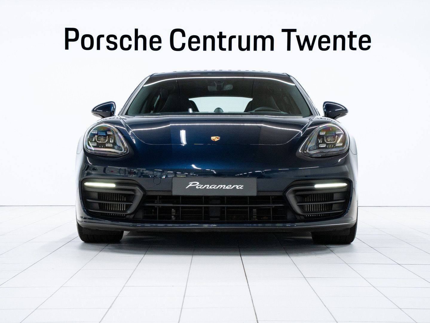 Porsche Panamera 4 E-Hybrid imagem 2