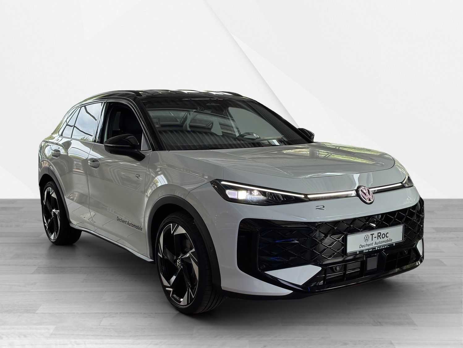 Fahrzeugabbildung Volkswagen T-Roc 1.5 eTSI W R-Line 360,HUD,Kamera,LED,Navi