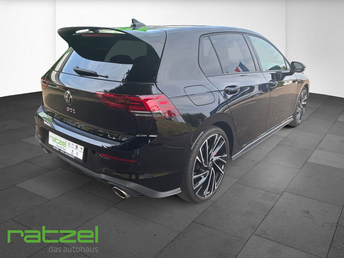 Fahrzeugabbildung Volkswagen Golf GTI VIII Clubsport 2.0 TSI DSG Har/Kar Navi