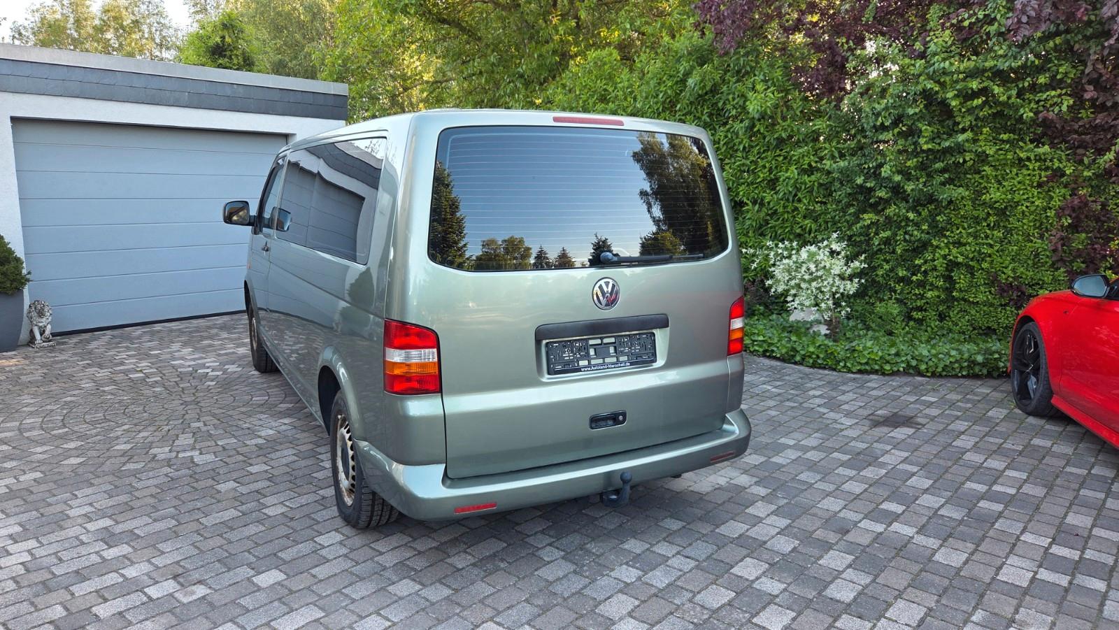 Volkswagen T5  Bus Shuttle lang Klima Schiebedach Webasto
