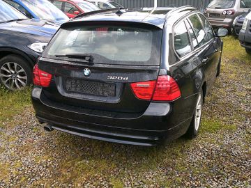 BMW 320 - 5