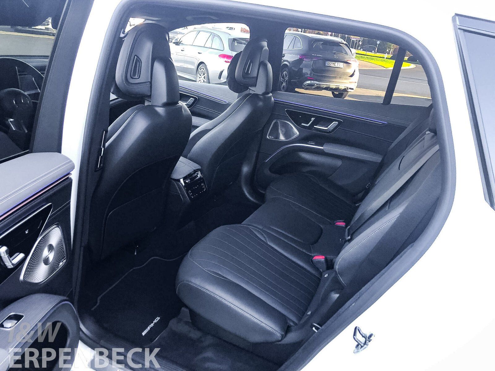 Fahrzeugabbildung Mercedes-Benz EQS SUV 500 AMG Line 4Matic