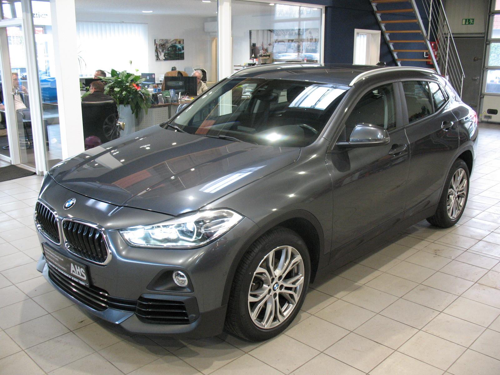 BMW X2 sDrive18i Aut. Advantage *LED*AHK*NAVI*