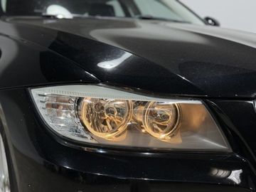 BMW 318 - 11