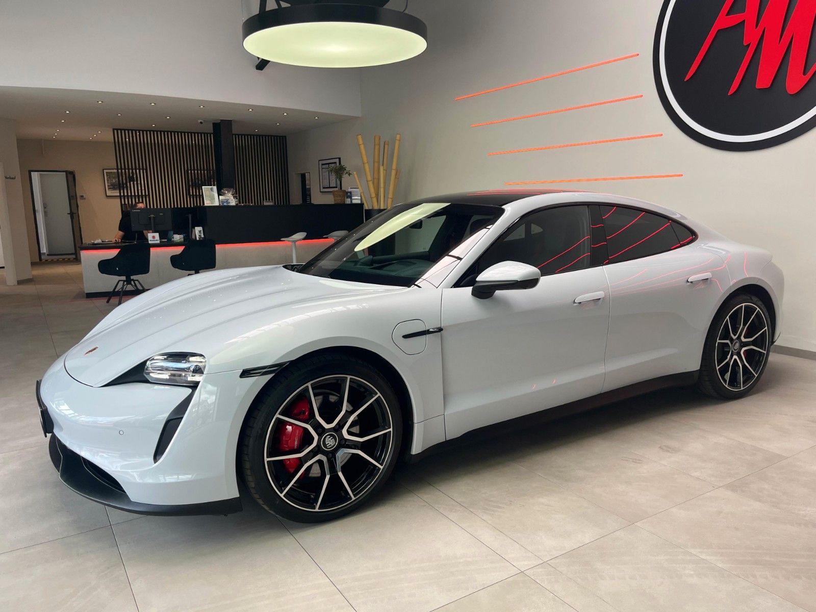 Fahrzeugabbildung Porsche Taycan 4S Plus*Chrono*Apprvd.*Pano*360°*HUD*Bose