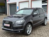 Audi Q7 3.0 TDI quattro S-LINE/7SITZER/KAMERA/STANDH. - Audi Q7 aus 2011: Line