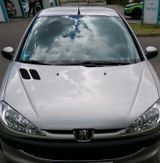 Peugeot 206 1.4 HU bis 08.2026 - Peugeot 206 aus 2005: 1.4