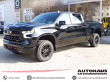 Chevrolet Silverado Trail Boss 5.3l V8 Longbet / 3.5T AHK - schwarze Chevrolet Silverado