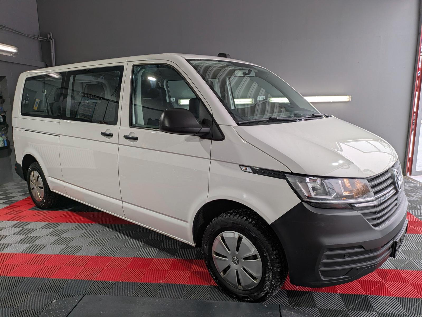 Volkswagen T6 Kombi*8-Sitzer*Klima*PDC*Navi*