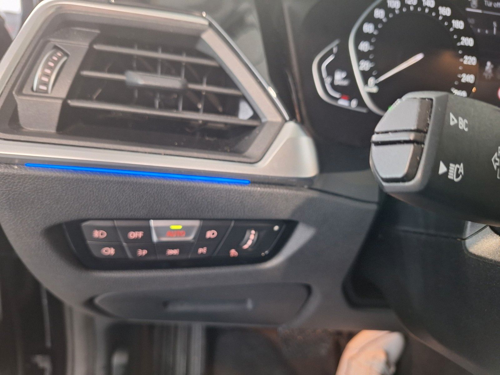 BMW 320 e Touring  Sport Line Laser Hifi HUD foto 14