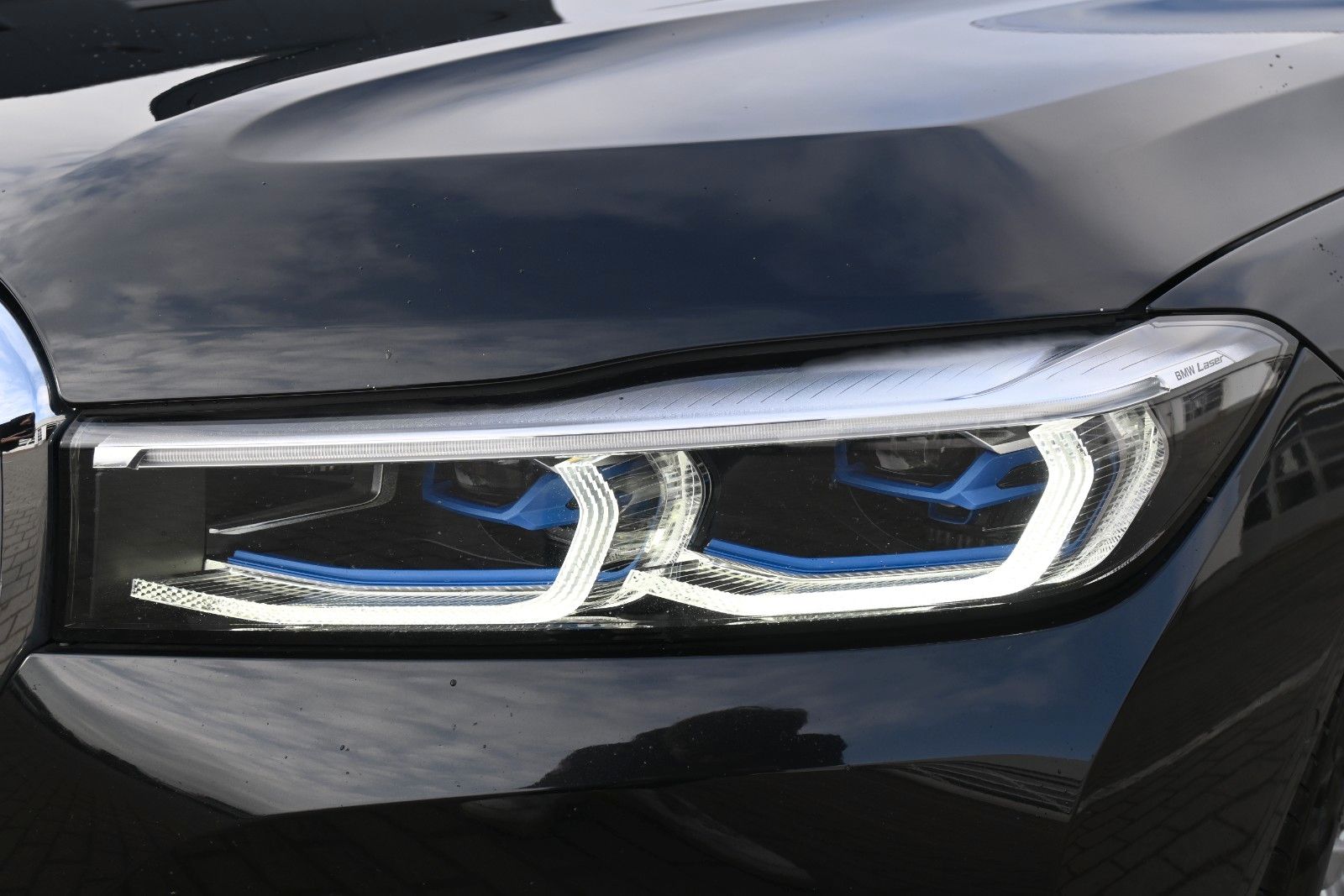 Fahrzeugabbildung BMW 740 d xDrive *STHZ*GD*Soft-C*Mietkauf o.Schufa