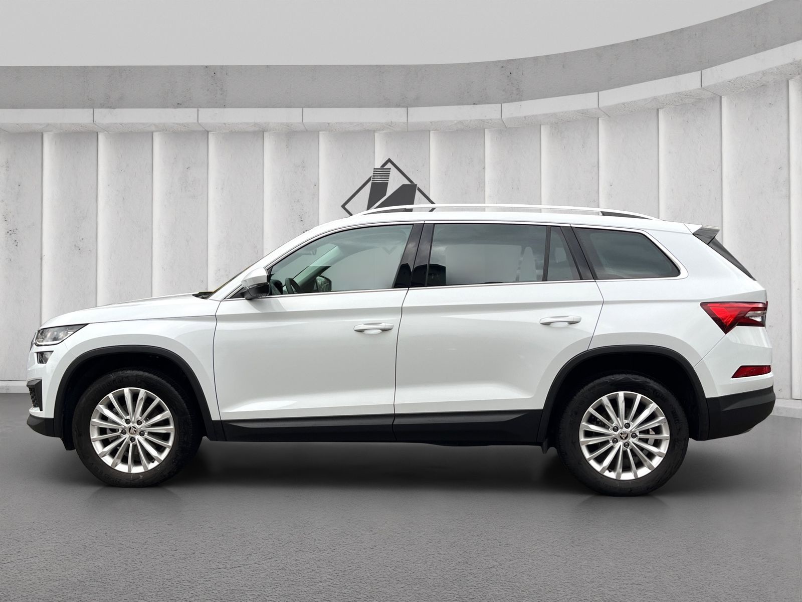 Fahrzeugabbildung SKODA Kodiaq 1.5l DSG*Matrix*7-Sitzer*Kamera*PDC*