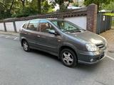 Nissan Tino Almera 1.8 Benzin 2005 - Nissan Almera: 2.2