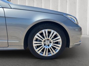 Mercedes E 200 - 10