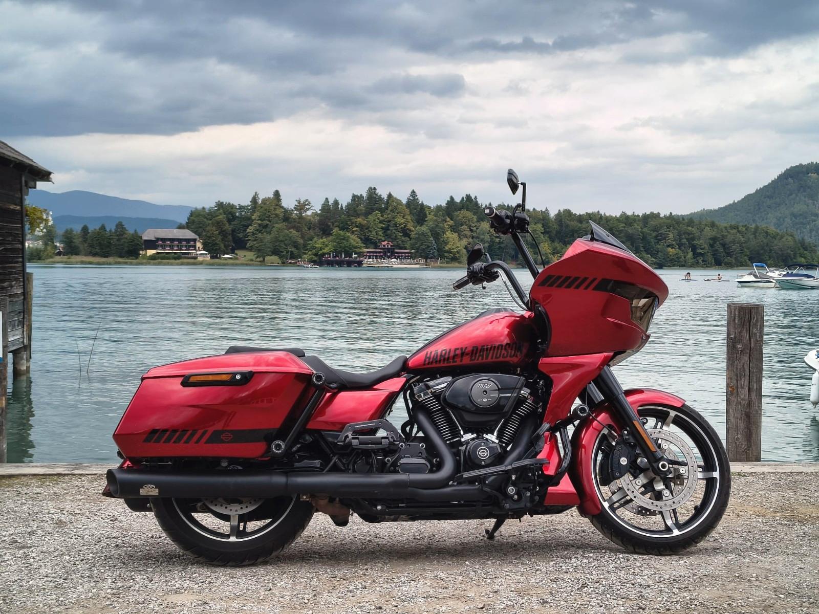 Harley-Davidson Road Glide Custom