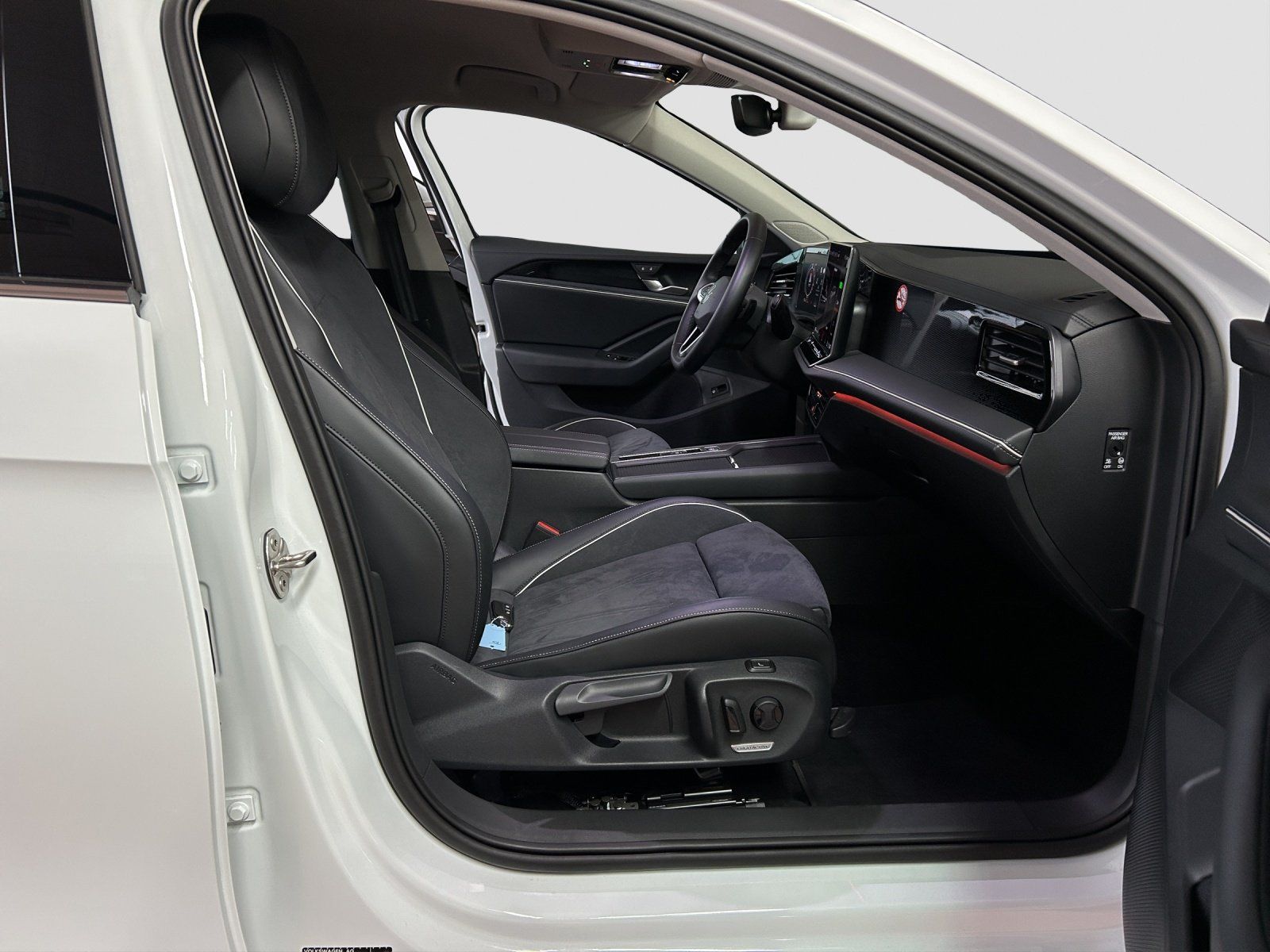 Volkswagen Passat Variant - Bild 22