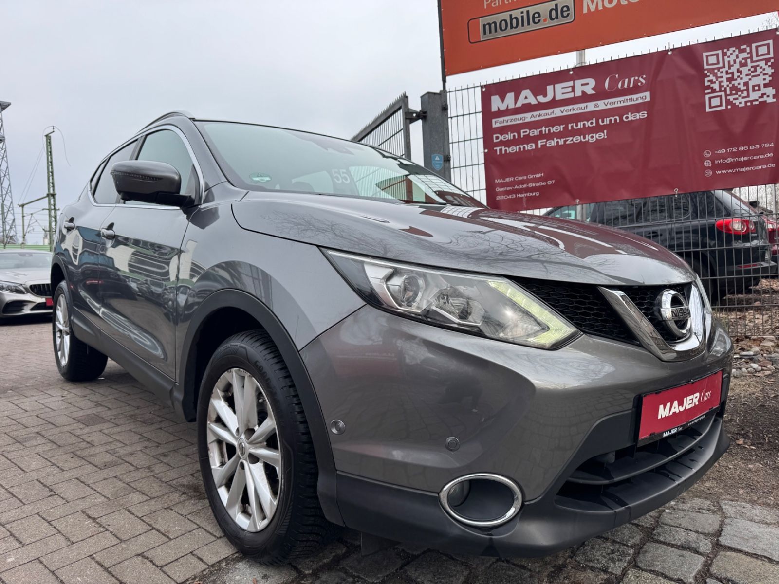 NISSAN Qashqai