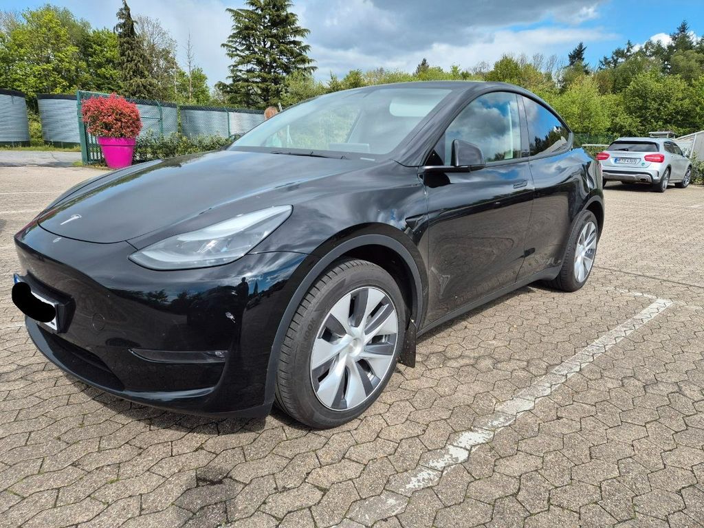 Image of Tesla Model Y
