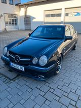 Mercedes-Benz E 50 AMG