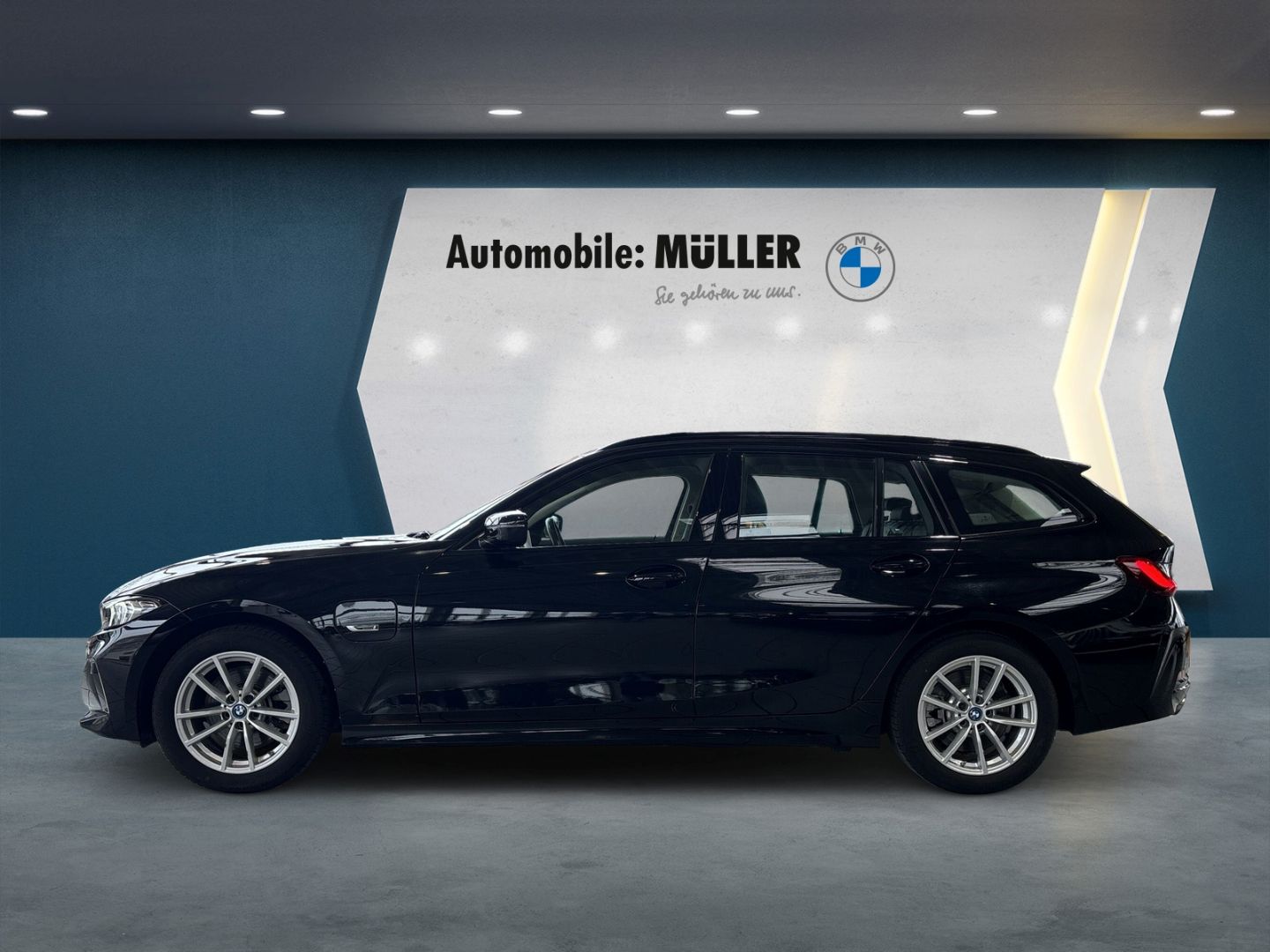BMW 330 e Touring+SPORTSITZE+AHK+LED+DAB+PDC+ foto 6