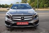 Mercedes-Benz GLA 200 GLA*2HD*ERST 75 000 km * SCHECKHEFT - Mercedes-Benz GLA 200: Limousine