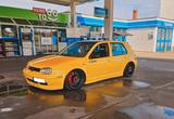 Volkswagen Golf 4 Jubi 2l TFSI R32 - Volkswagen Golf: Jubi