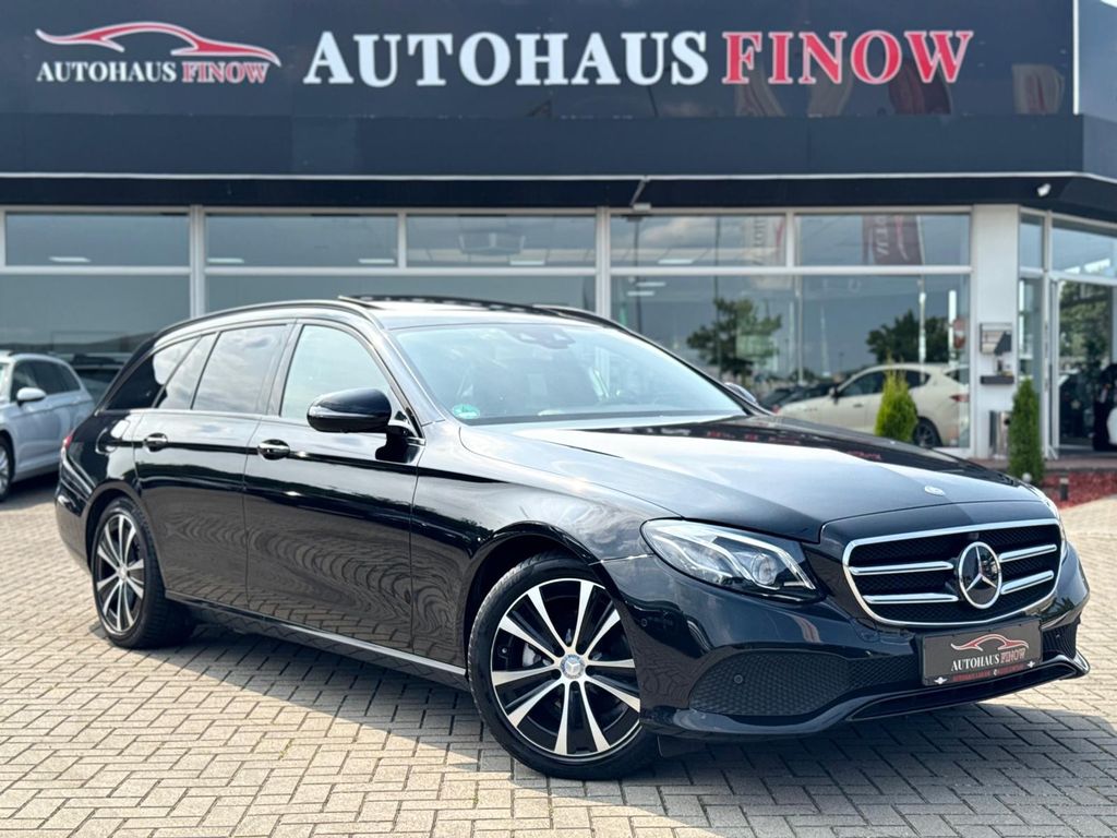 Image of Mercedes-Benz E 220