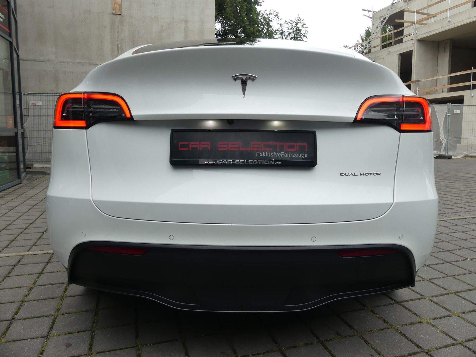 Tesla Model Y Long Range Dual AWD 378KW/PANO/LED/KAM foto 16