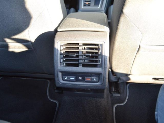 Golf VIII 2.0 TDI 150 PS DSG Style First-Edition