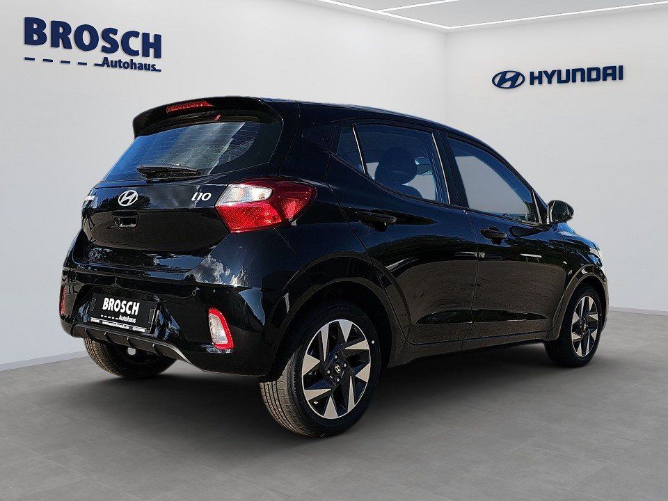 Fahrzeugabbildung Hyundai i10 1.0 5-MT TREND NAVI+KAMERA+KLIMA+SHZ+LENKHZ+