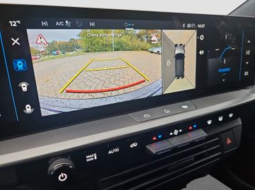 Fotografie 12 des Opel Grandland (X) Grandland GS Plug-In Hybrid 1.6 DSG AHK 20 Zoll