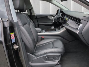 Audi Q8 - 7