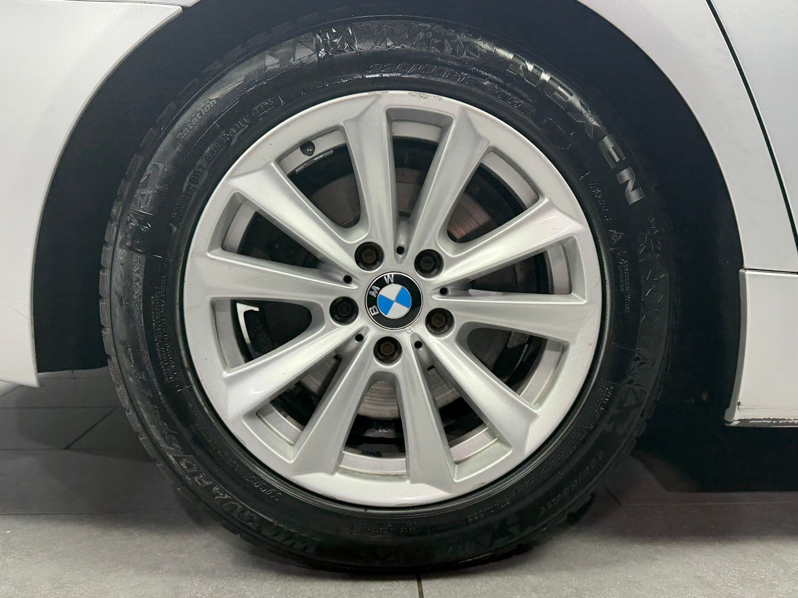 Fahrzeugabbildung BMW 530d Limousine |AUTOMATIK|PANO|NAVI|PDC