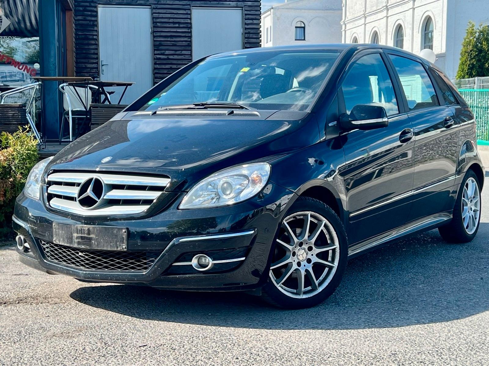 Mercedes-Benz B 160