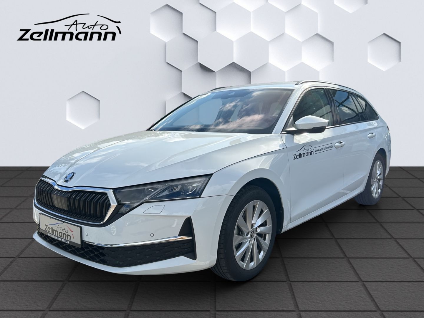 Octavia Combi 1.5 TSI mHEV DSG- Selection-Side A