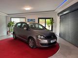 Volkswagen Golf Plus VI Comfortline Scheckheft/SHZ/SD - Volkswagen Golf: Geländewagen