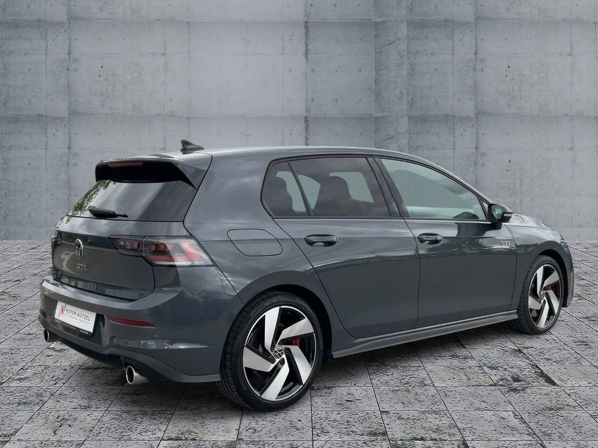 Volkswagen Golf - Bild 6