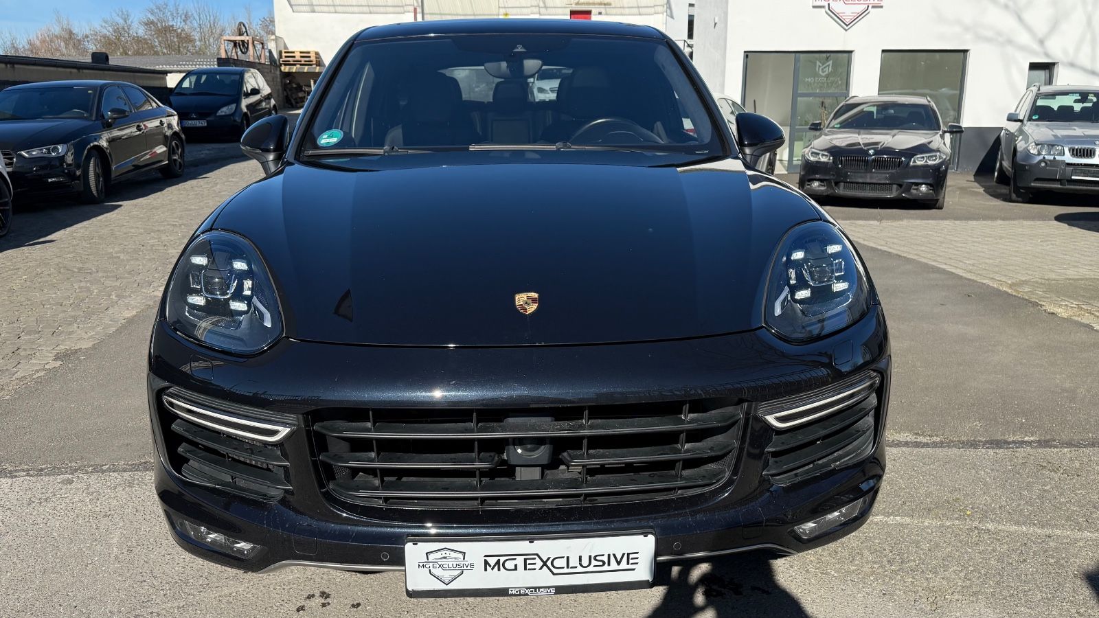 Fahrzeugabbildung Porsche Cayenne Turbo LED/Panorama/AHK/Kamera