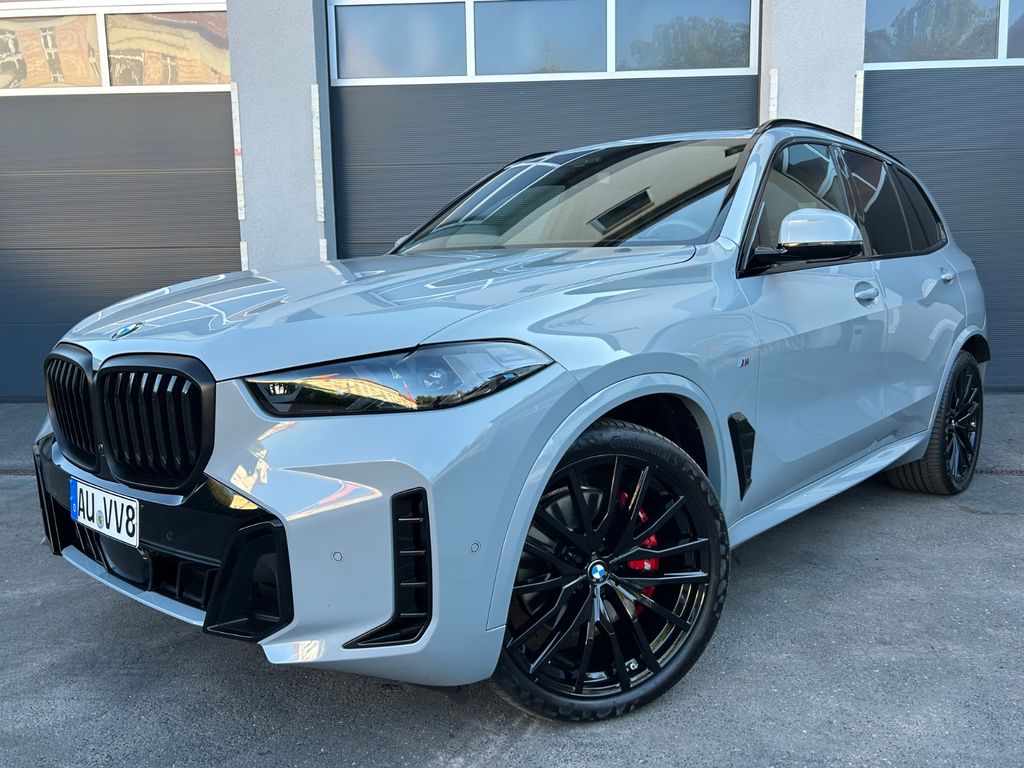 Image of BMW X5