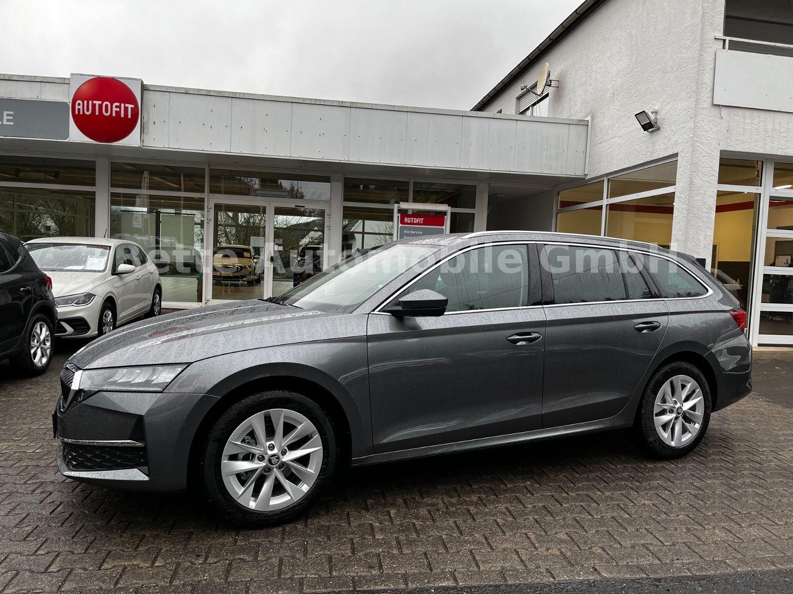 Skoda Octavia 2.0 TDI DSG Selection  *NAVI*KAMERA*AHK*