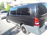 Mercedes-Benz Vito - Mercedes-Benz Vito: 7 Sitzer