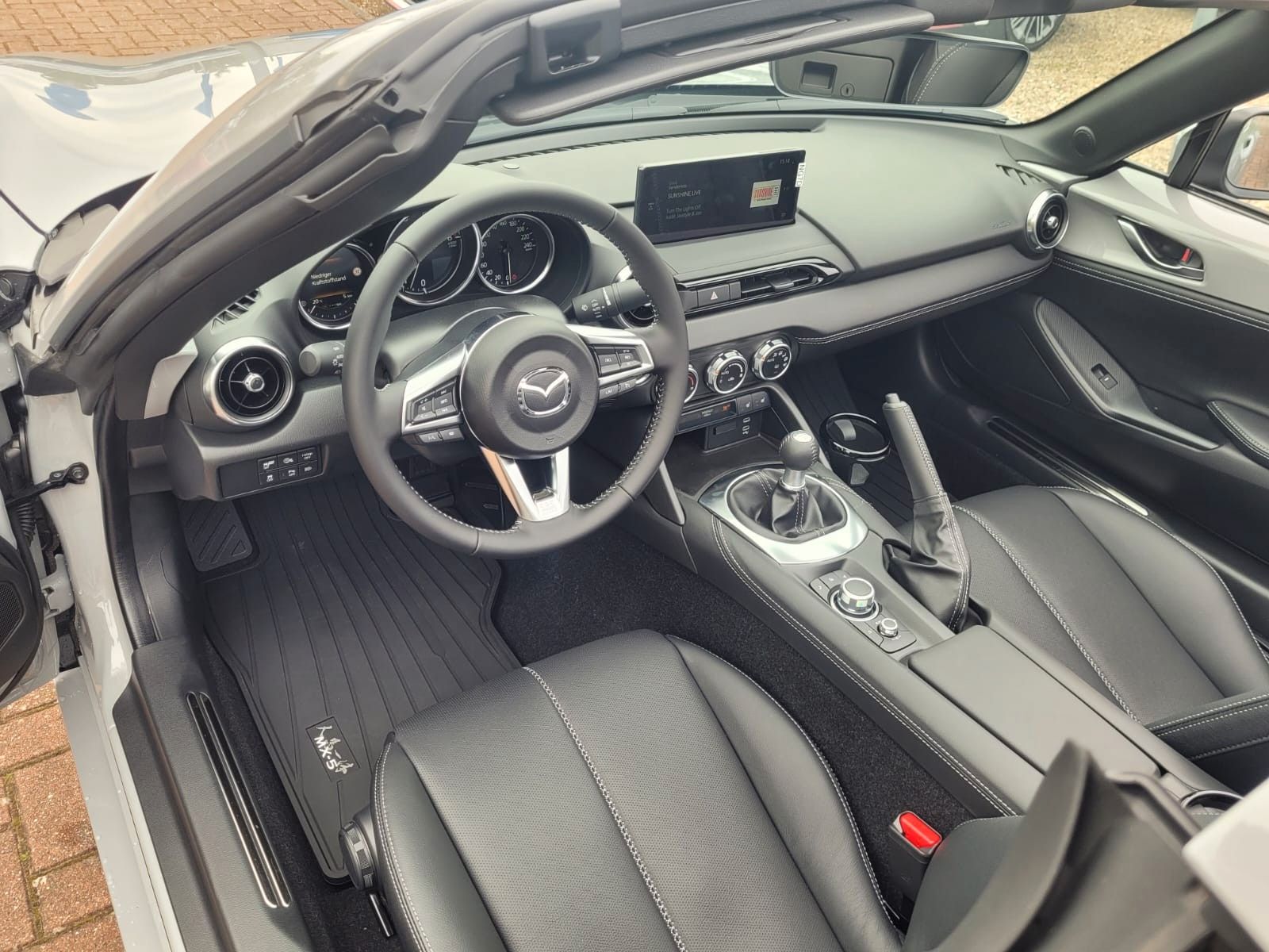 Mazda MX-5 (05/2026, Benzin)