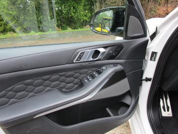 صورة مصغرة 13 لـ 2023 BMW X5 M
