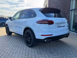 Porsche Cayenne S Diesel *Pano*BOSE*Navi*Xenon* - Porsche Cayenne mit Diesel-Antrieb: Geländewagen, Automatik
