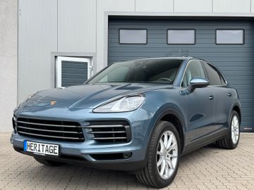 Porsche Cayenne - 1