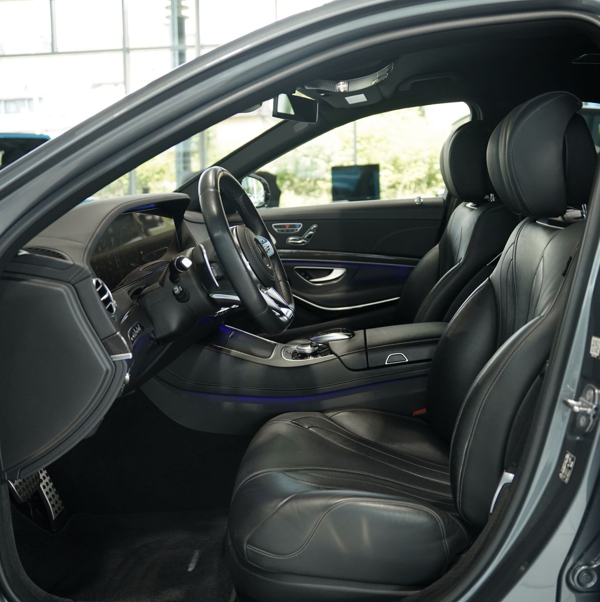 Mercedes Benz S 560
